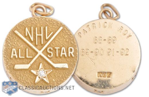 Patrick Roys 1991-92 NHL All-Star 10K Gold and Diamond Puck-Shaped Charm