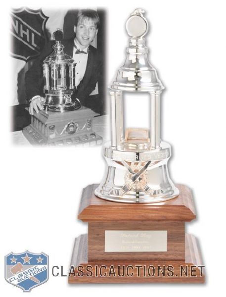 Patrick Roys Vezina Commemorative Replica Trophy (13")