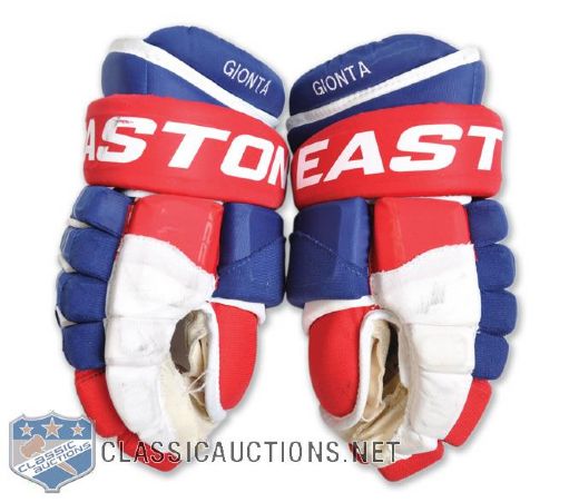 Brian Giontas 2012-13 Montreal Canadiens Easton Game-Used Gloves with Team LOA