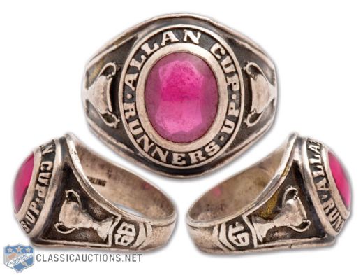 Robert "Butch" Gorings 1968 St. Boniface Mohawks Allan Cup Finalist Ring