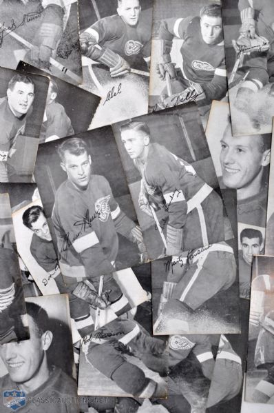 Detroit Red Wings 1950s-1970s JD McCarthy Postcard Collection of 328