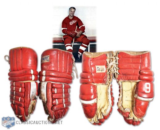 Gordie Howes 1960s Detroit Red Wings Game-Used Gloves