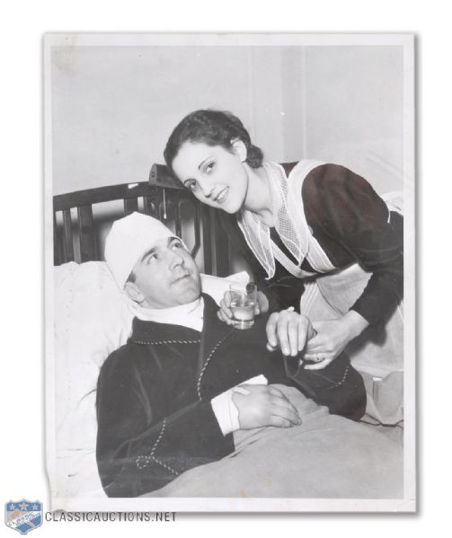 Howie Morenz 1934 Montreal Canadiens Hospital Photo