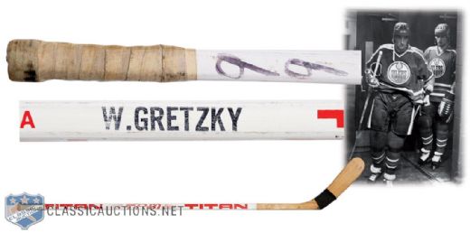 Wayne Gretzkys 1981-82 Edmonton Oilers Signed Titan Game-Used Two-Goal Stick - From the Shawn Chaulk Collection