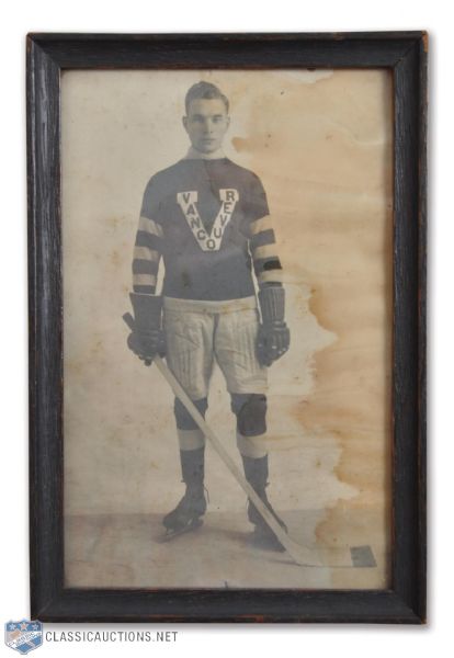 Frank Nighbor 1913-15 Vancouver Millionaires Framed Photo (8 1/4" x 5 5/8")