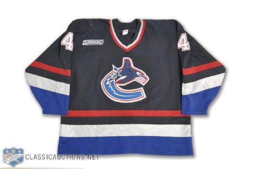 Greg Hawgoods 1999-2000 Vancouver Canucks Game-Worn Jersey with LOA