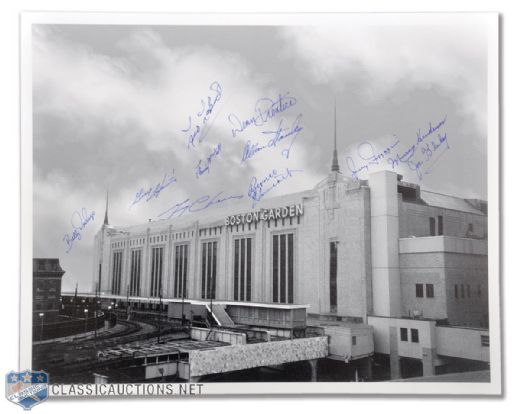 Boston Garden Photo Autographed by 11 Former Bruins (16" x 20")