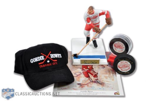 Gordie Howe Detroit Red Wings Autograph Collection of 4 with 1991 LE Prosport Figurine