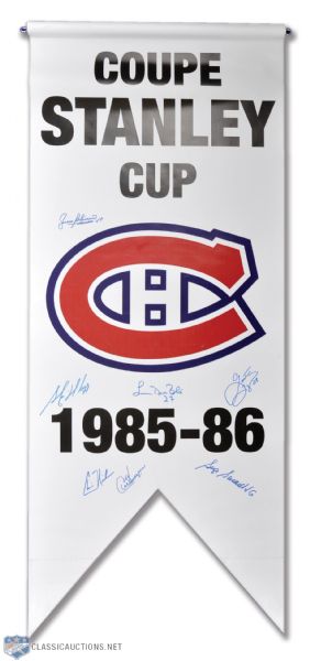 Montreal Canadiens 1985-86 Stanley Cup Banner Signed by 7 (20 1/2" x 49")