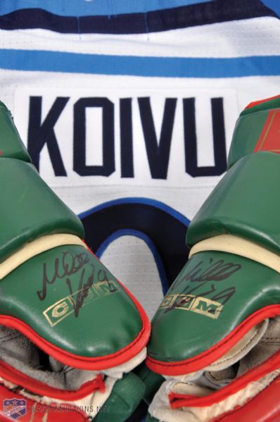Mikko Koivus 2002 WJC Team Finland Game-Worn Jersey and Minnesota Wild Signed Game-Used Gloves with LOAs
