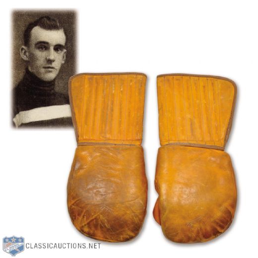 Gorgeous 1930s Alex Connell-Endorsed Bear Paw Leather Goalie Gloves