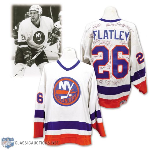 Pat Flatleys 1989-90 New York Islanders Team-Signed Game-Worn Jersey