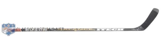 Kris Drapers Signed Detroit Red Wings Itech Game-Used Stick