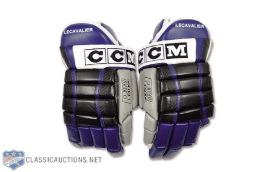 Vincent Lecavaliers Tampa Bay Lightning CCM Game-Issued Gloves