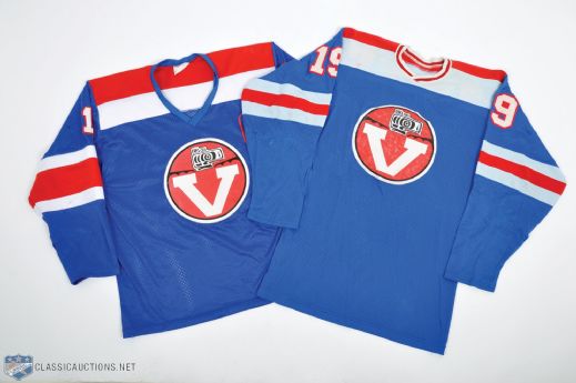 Vancouver Thunderbirds 1990s #19 Game-Worn Jerseys (2)