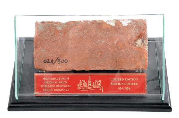 Montreal Forum Limited-Edition Brick #24/800 in Display Case with Team COA 