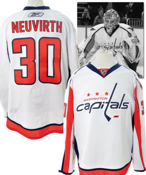Michal Neuvirths 2010-11 Washington Capitals 1st NHL Shutout Game-Worn Jersey with LOA - Photo-Matched!