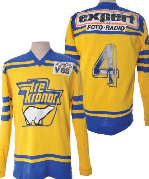 Jan Lindholms Early-1980s Team Sweden Game-Worn Jersey with LOA - Team   Repairs!