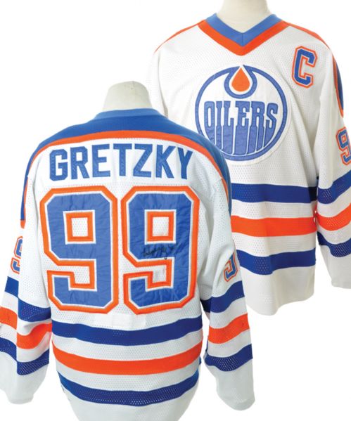 Wayne Gretzky 1987-88 Edmonton Oilers Signed Replica Jersey Made from Vintage 1987-88 Team Jersey