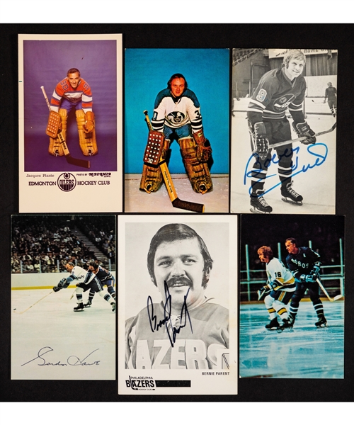 Vintage 1970s WHA / World Hockey Association Postcard Collection of 625+ 