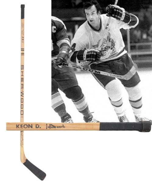 Dave Keons 1975-76 Minnesota Fighting Saints Signed Sher-Wood Game-Used Stick from Brett Hull Collection 