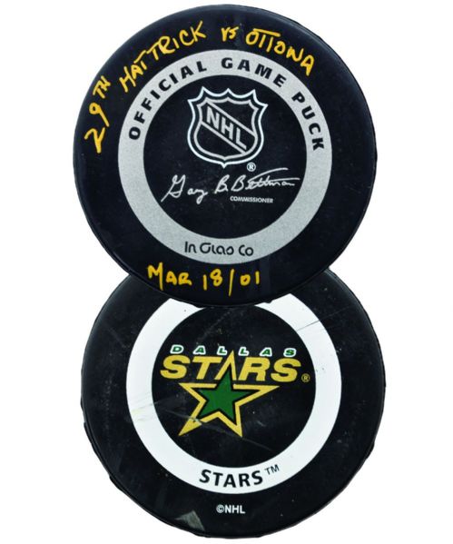 Brett Hulls 2000-01 Dallas Stars "29th NHL Hat Trick" Goal Puck