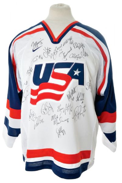 Brett Hulls 2002 Winter Olympics Team USA Team-Signed Jersey by 22