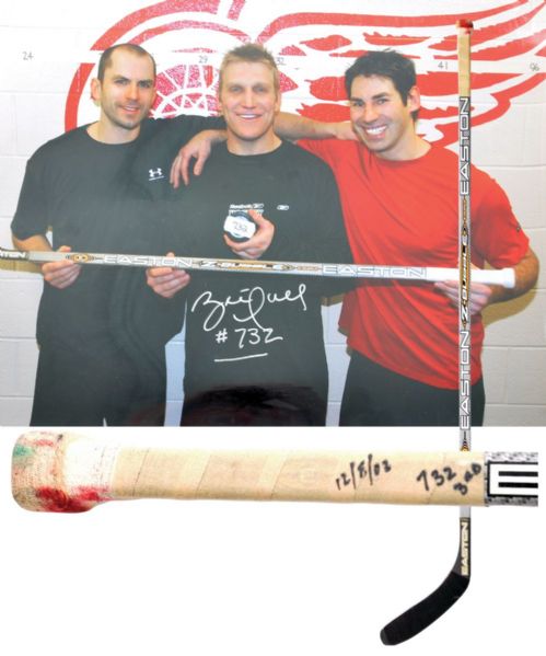 Brett Hulls 2003-04 Detroit Red Wings "732nd NHL Goal" Easton Game-Used Stick <br>- 3rd All-Time for Goals Scored! - Photo-Matched!