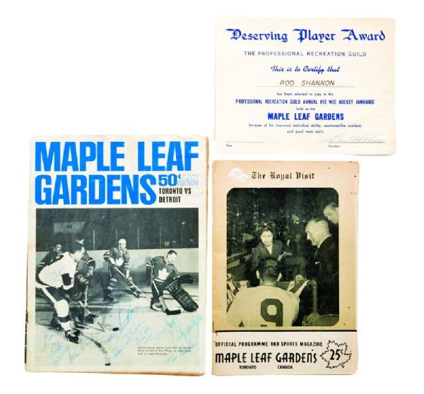 Toronto Maple Leafs 1964-65 Team-Signed Program by 16 with Horton and 1951-52 Program