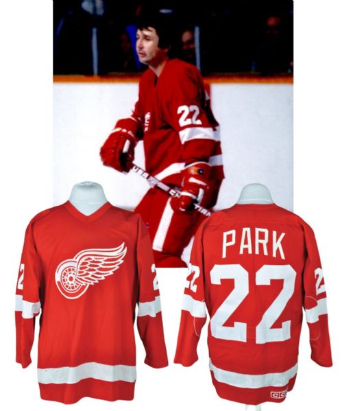 Brad Parks 1983-85 Detroit Red Wings Game-Worn Jersey