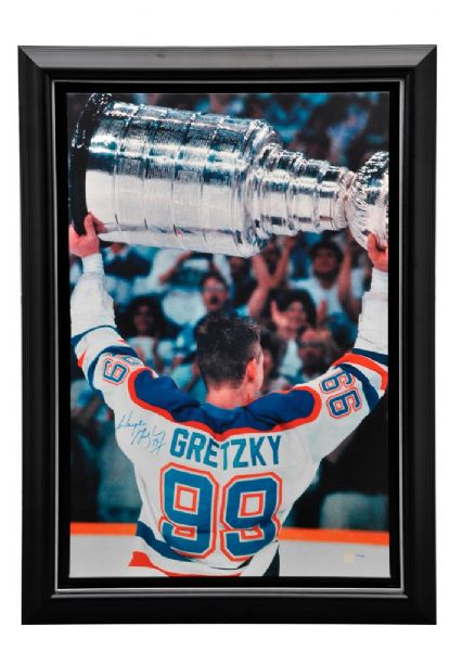 Wayne Gretzky Edmonton Oilers Signed "1988 Stanley Cup" Limited-Edition Framed Print on Canvas #36/199 with WGA COA (31" x 43")