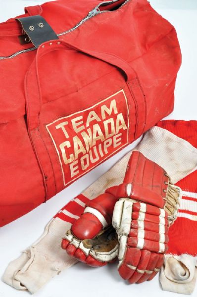 Gary Bergmans 1972 Canada-Russia Series Team Canada Game-Used Photo-Matched Gloves and Equipment Bag with Family LOA