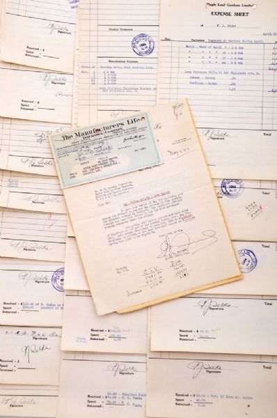Maple Leaf Gardens Document Collection Binder#10 - April 1, 1943 to June 30, 1944