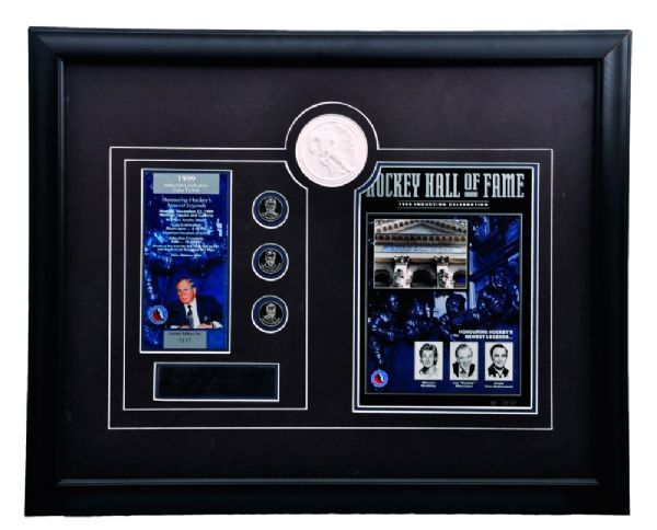 1999 Hockey Hall of Fame Commemorative Limited-Edition Frame - Gretzky! (21 x 26)