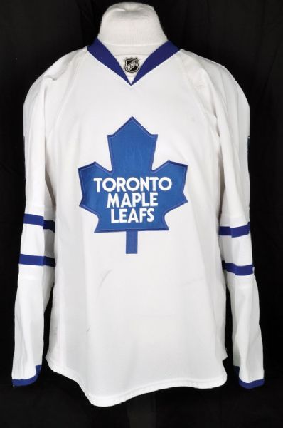 Lee Stempniaks 2009-10 Toronto Maple Leafs Game-Worn Jersey with Team LOA <br>- Photo-Matched!
