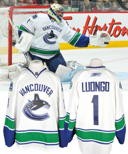 Roberto Luongos 2010-11 Vancouver Canucks Game-Worn Playoffs Jersey with Team LOA