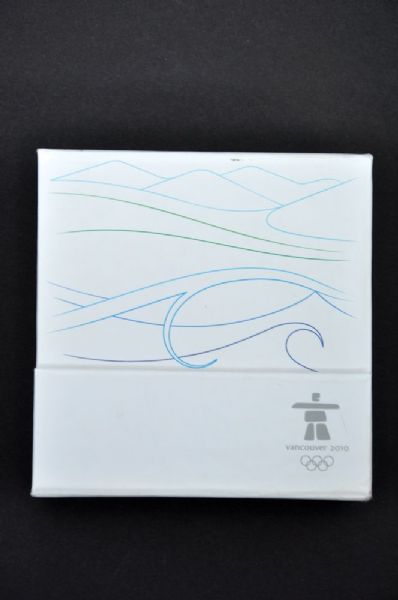 2010 Vancouver Winter Olympics Official Participation Medal in Original Box