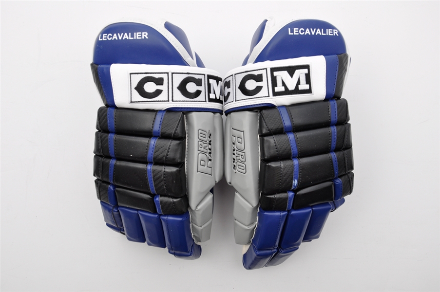 Vincent Lecavaliers Tampa Bay Lightning CCM Game-Issued Gloves