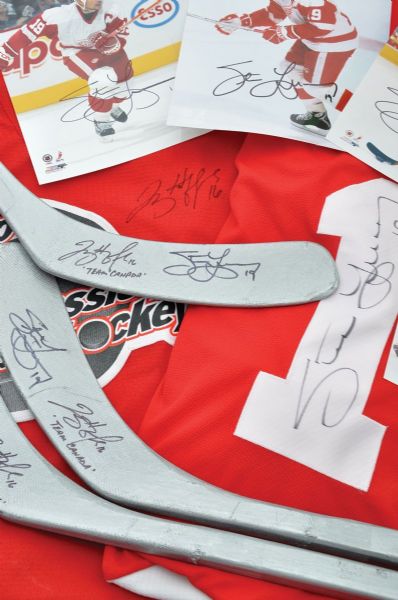 Steve Yzerman and Jayna Hefford Autographed Collection (16)