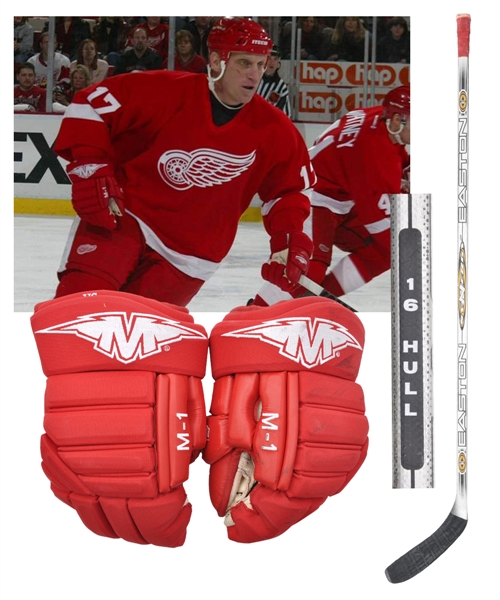 Brett Hulls Early-2000s Detroit Red Wings Game-Used Mission Gloves and Easton Stick