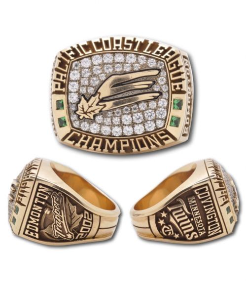 Wes Covingtons 2002 Edmonton Trappers PCL Championship 10K Gold Ring in Presentation Box