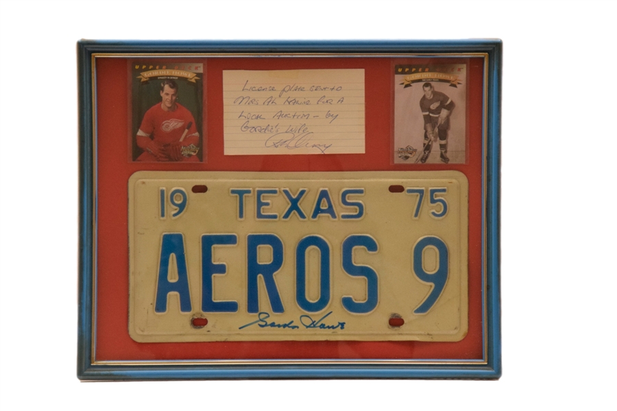 Gordie Howes Signed 1975 Texas Personal License Plate "Aeros 9" 