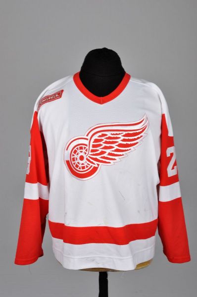 Stacy Roests 1999-2000 Detroit Red Wings Game-Worn Jersey with 2000 Patch <br>- Team Repairs!