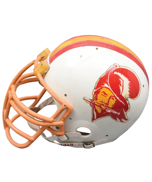 Lee Roy Selmons Mid-1970s Tampa Bay Buccaneers Game-Worn Rookie Era Helmet