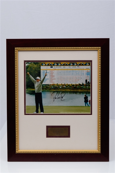 Davis Love III 1993 Ryder Cup Signed Photo Framed Display with LOA (15" x 18")