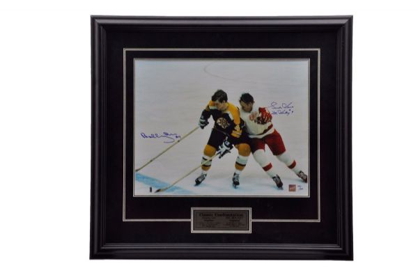 Bobby Orr and Gordie Howe Dual-Signed Limited-Edition Framed Photo #226/294 with COA (27 1/2" x 29 1/2")