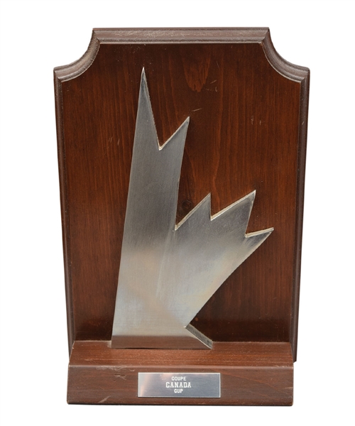1987 Canada Cup Trophy Plaque