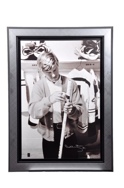 Bobby Orr Signed Boston Bruins Limited-Edition Framed Print on Canvas #19/44 with WGA COA (31" x 44")