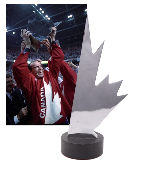 Barrie Staffords 1991 Canada Cup Team Canada Trophy (10")