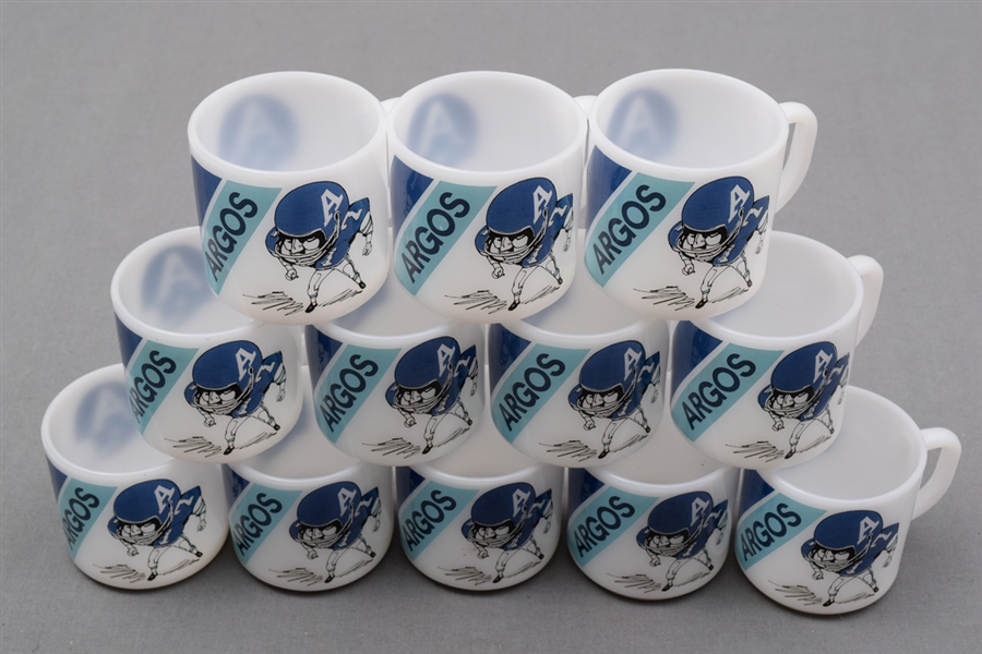 Early-1970s Joe Theismann Toronto Argonauts Mugs (12) in Original Box